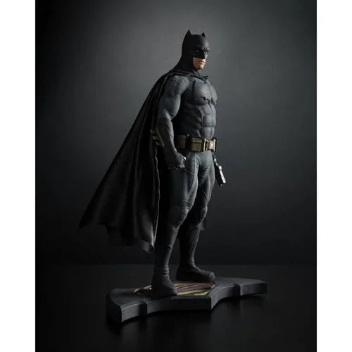 DC Direct Batman v Superman: Dawn of Justice Movie Batman 1:6 Scale Resin Statue
