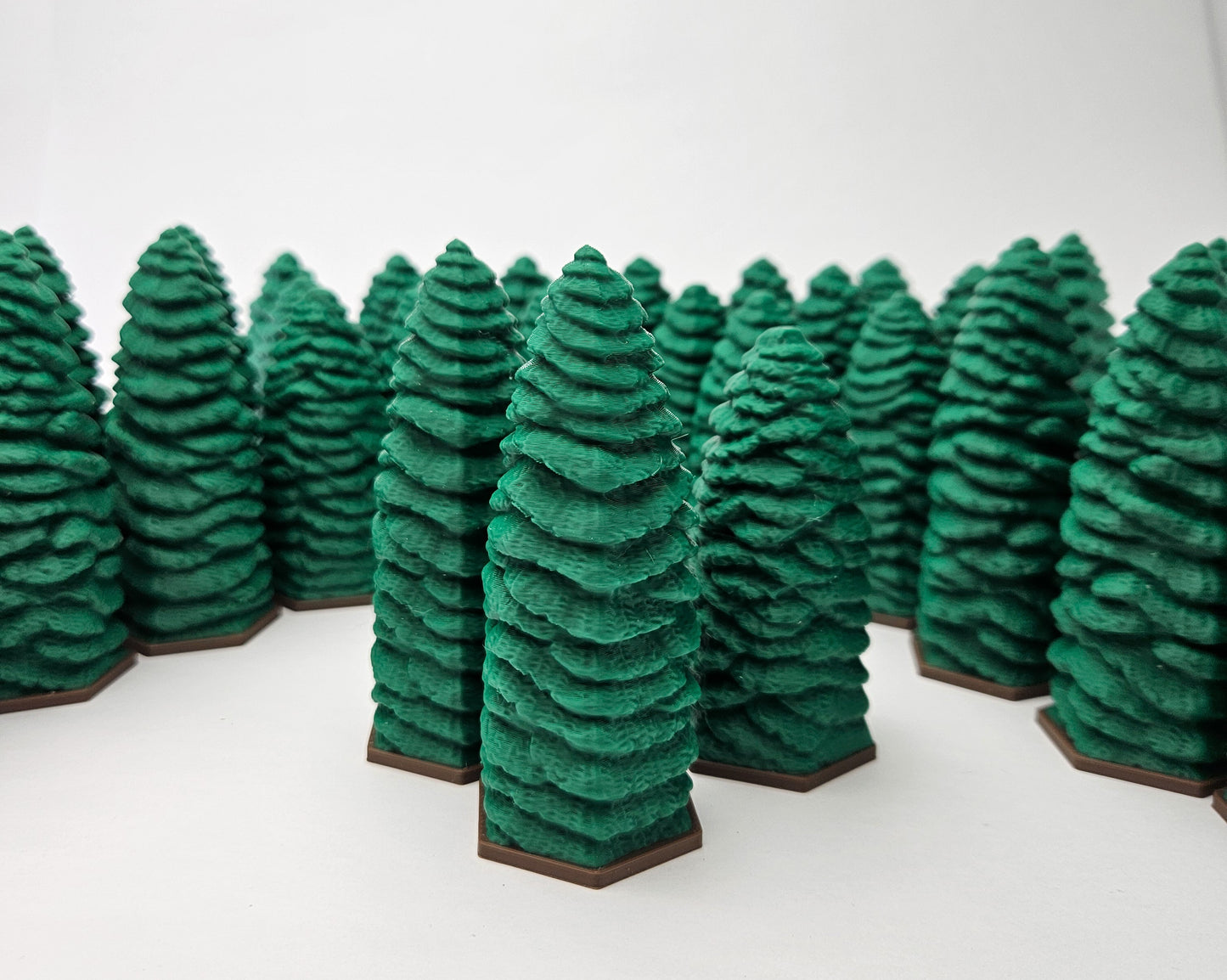 Forgotten Forest - Expansive Pine Thicket (Set of 30)