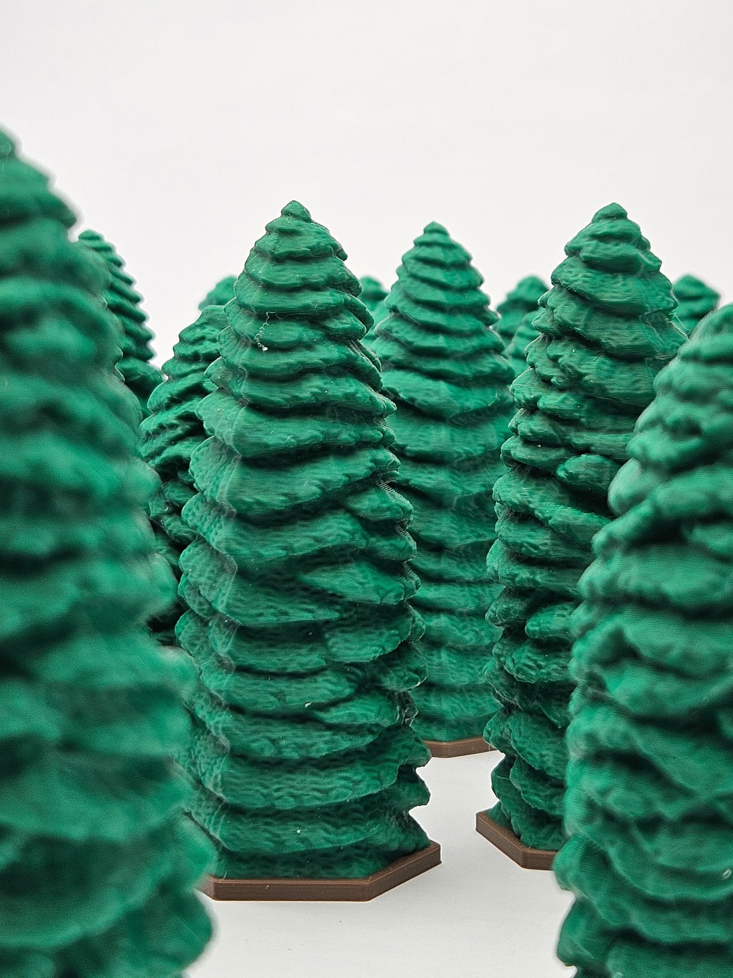Forgotten Forest - Expansive Pine Thicket (Set of 30)