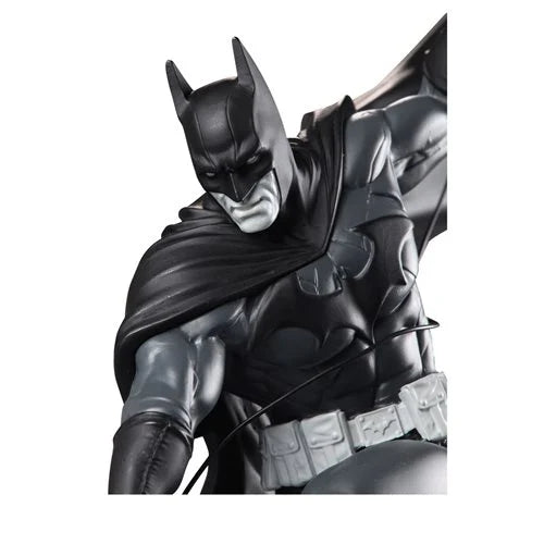 Batman Black and White by Inhyuk Lee 1:10 Scale Resin Statue